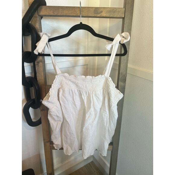 Old Navy linen tank - Picture 1 of 5